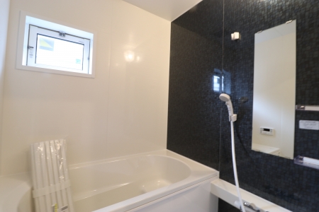 バス・シャワールーム　１坪風呂（窓なし、イメージ）