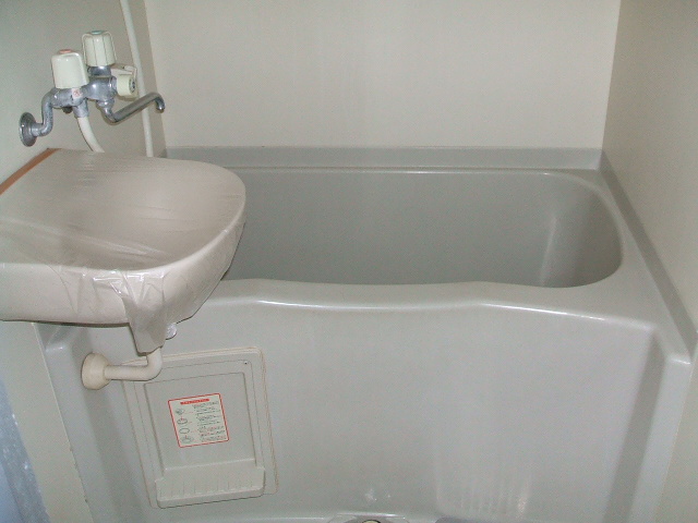 バス・シャワールーム　お風呂です