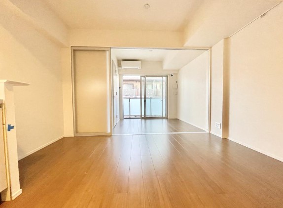 居室・リビング　居室※別部屋参考写真