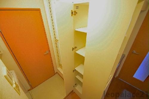 収納　設備・仕様は号室により異なる為、現況を優先致します。