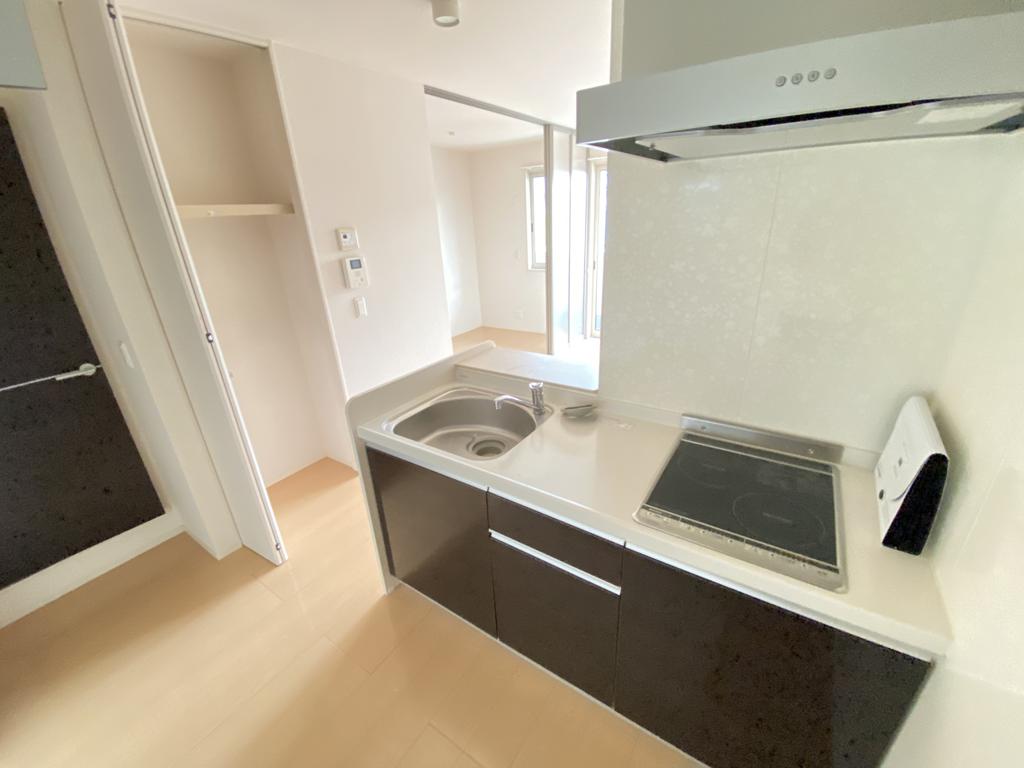 キッチン　※同建物別部屋参考画像
