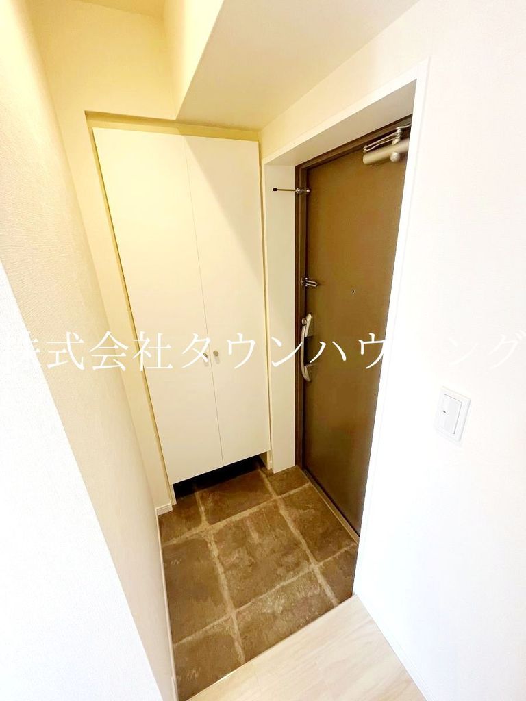 【ＯＮＥ ＲＯＯＦ ＦＬＡＴ ＴＯＧＯＳＨＩの玄関】