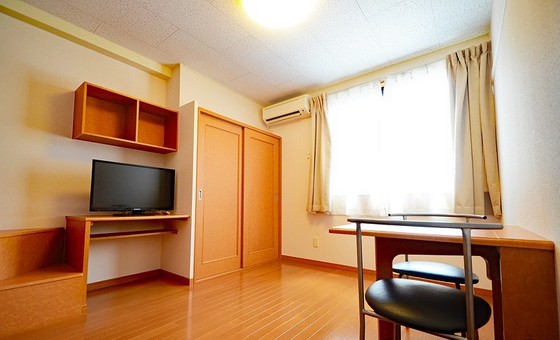 居室・リビング　※別部屋の写真です