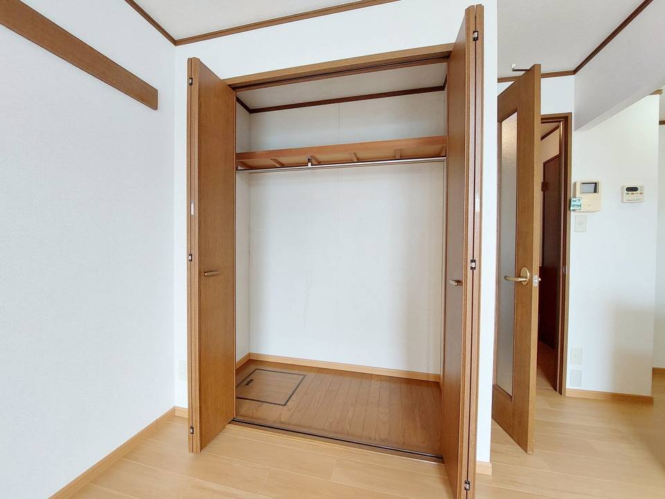 収納　クローゼット