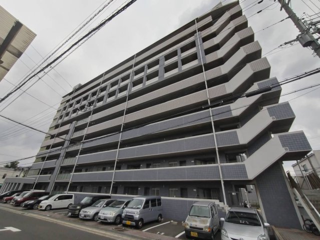 【ガーデンシティ長田の建物外観】