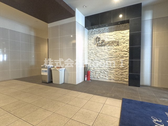 ロビー　ゆとりのあるロビーです