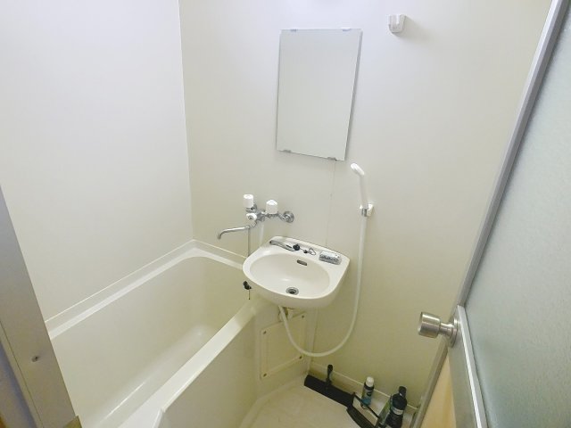 バス・シャワールーム　2025年2月撮影※現況を優先致します。