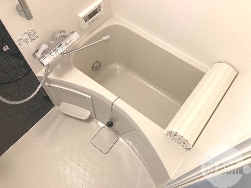 バス・シャワールーム　浴室乾燥機付きバス♪
