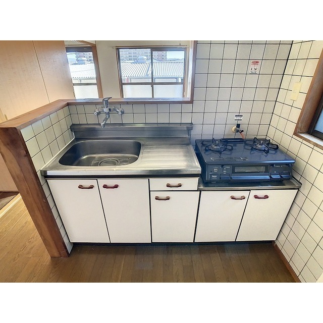 キッチン　二口コンロ設置可♪