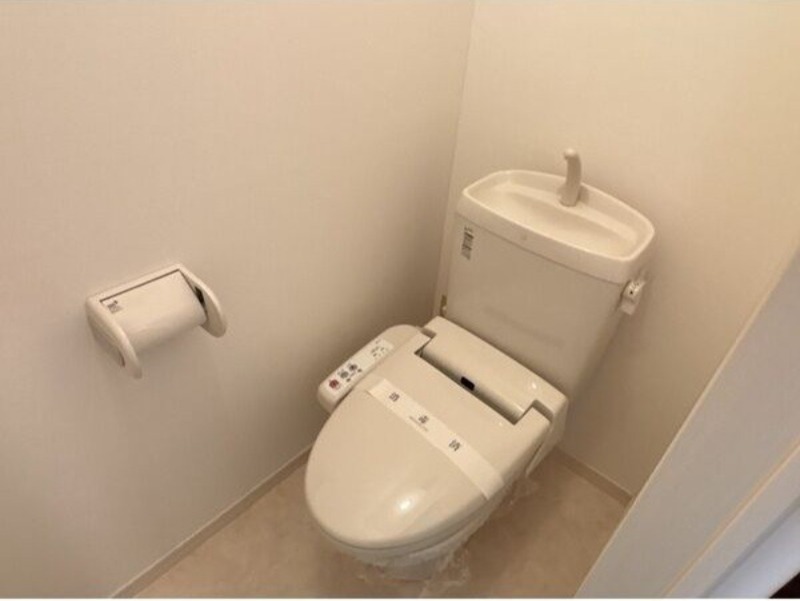 トイレ　図面と現状に相違がある場合には現状を優先