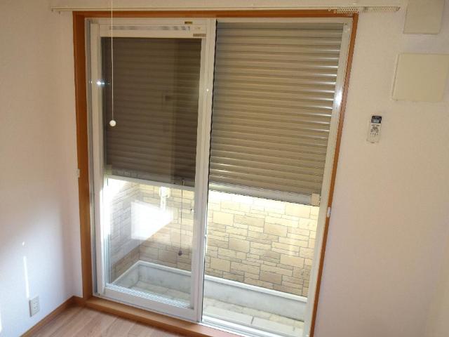 その他設備　防犯シャッター