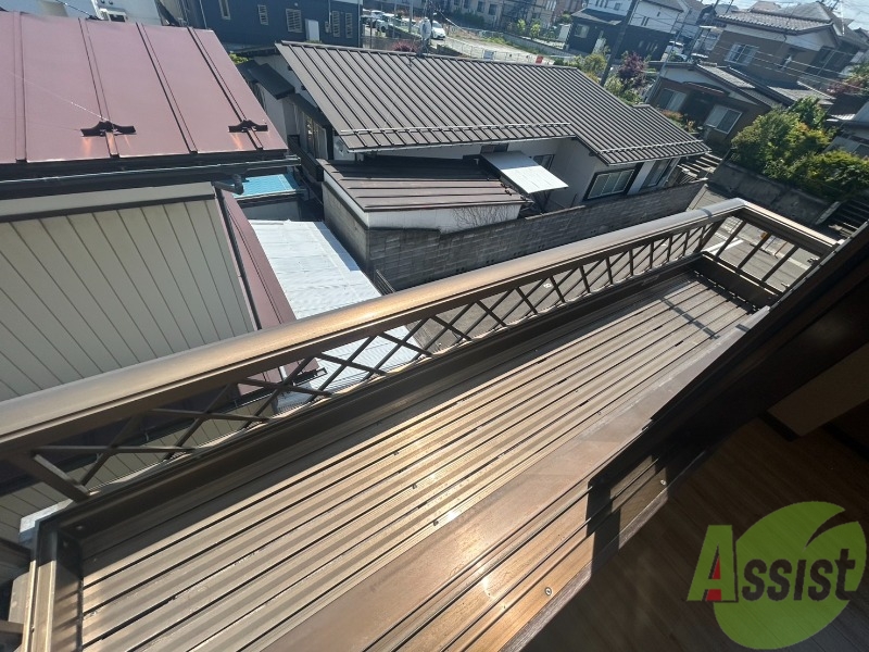 バルコニー　南向きでとても日当たりの良いお部屋になります。