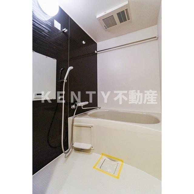 バス・シャワールーム　日々の疲れを癒すお風呂付です