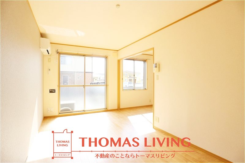 居室・リビング　15帖の広々としたリビングです。