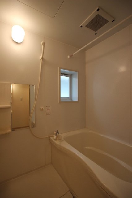 バス・シャワールーム　同物件別号室