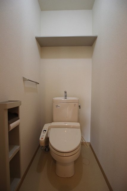 トイレ　同物件別号室