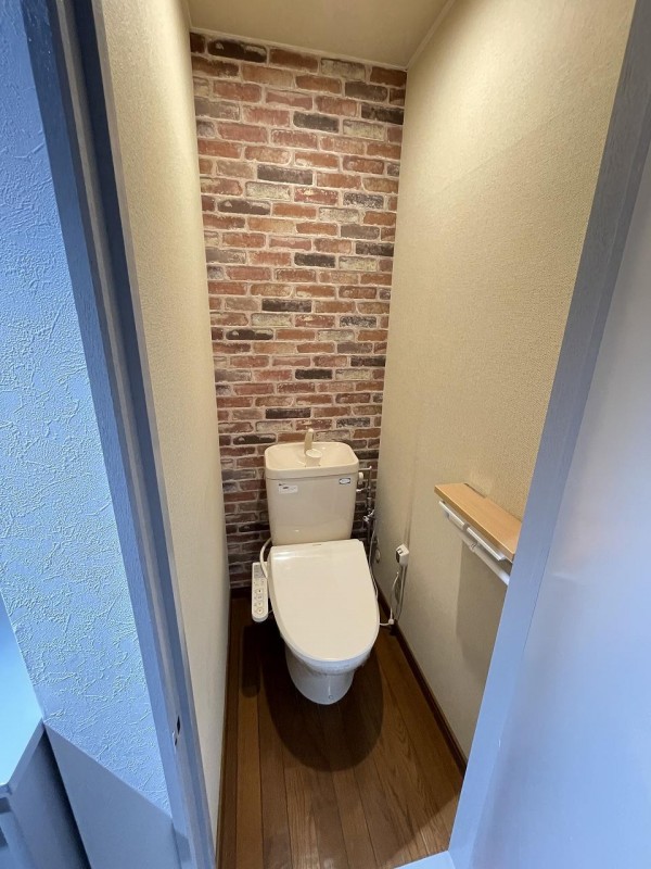 トイレ　トイレ