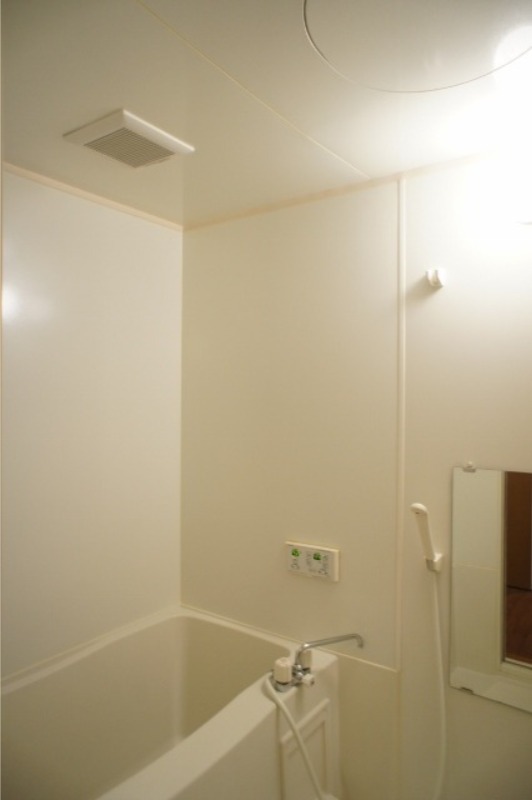 バス・シャワールーム　図面と現状に相違がある場合には現状を優先