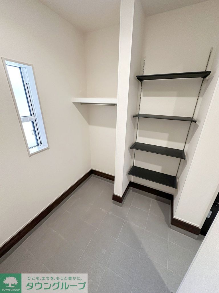 玄関　バルコニー