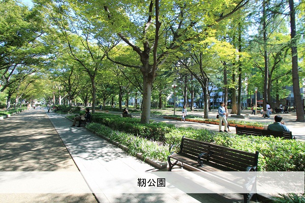 公園　靭公園（公園）まで300m