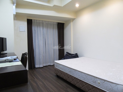 居室・リビング　家具家電付き