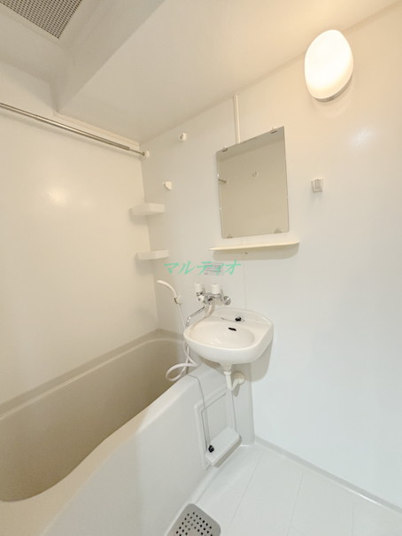 バス・シャワールーム　浴室