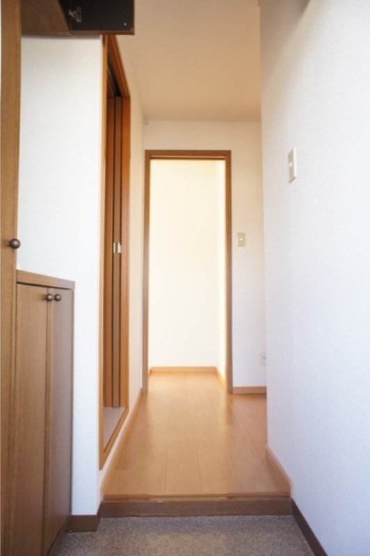 玄関　図面と現状に相違がある場合には現状を優先