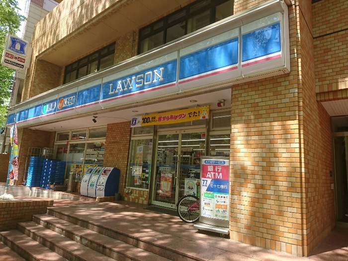 コンビニ　ローソン仙台大町店（コンビニ）まで240m