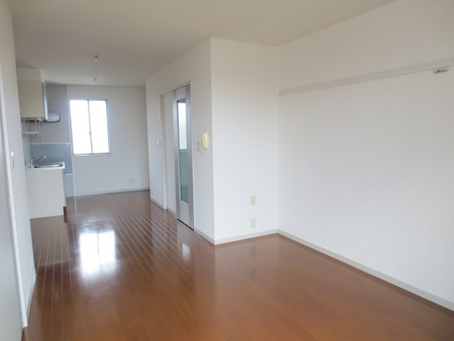 居室・リビング　リビング（LDK）の写真です。