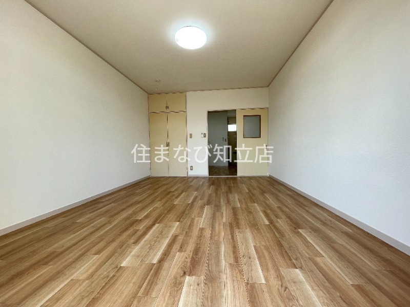 居室・リビング　別部屋写真