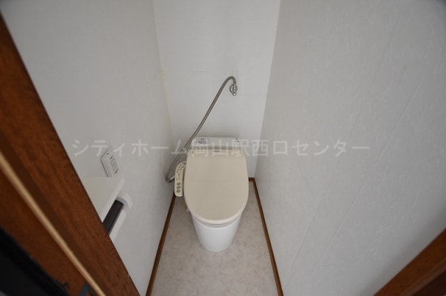 トイレ　エメアンファン