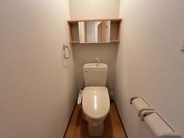 トイレ　シャワー付トイレ