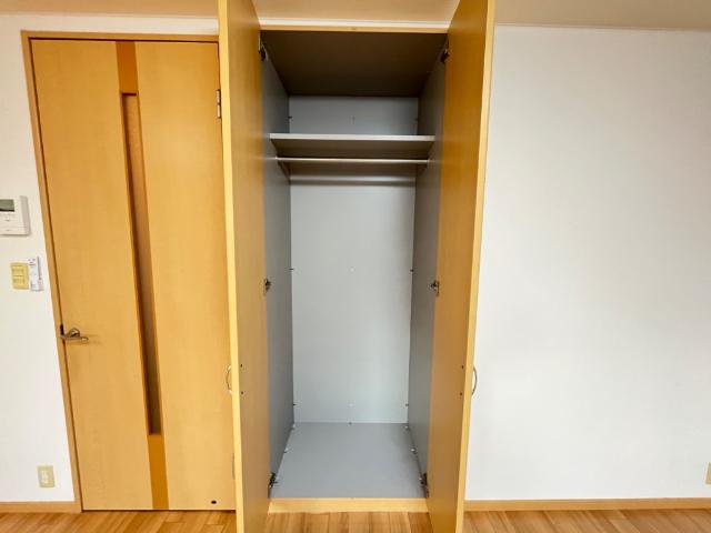 収納　クローゼット