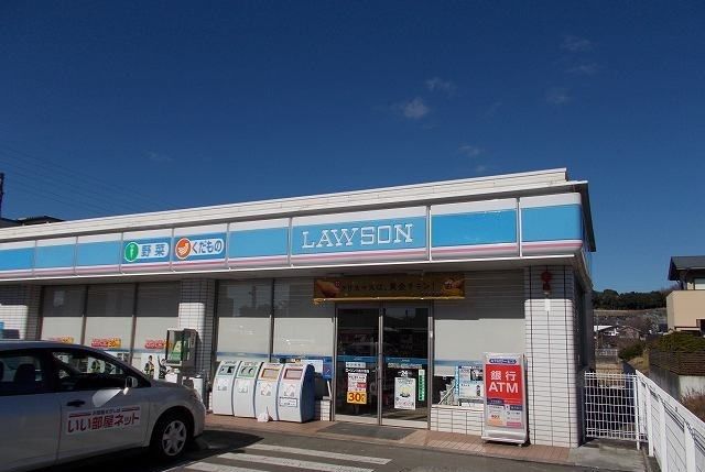 コンビニ　ローソン三島大場店（コンビニ）まで650m