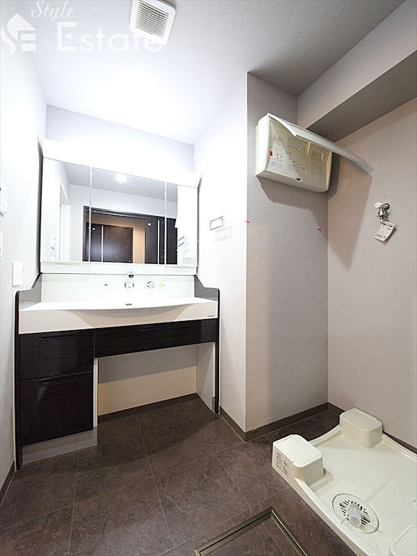 洗面設備　洗面所