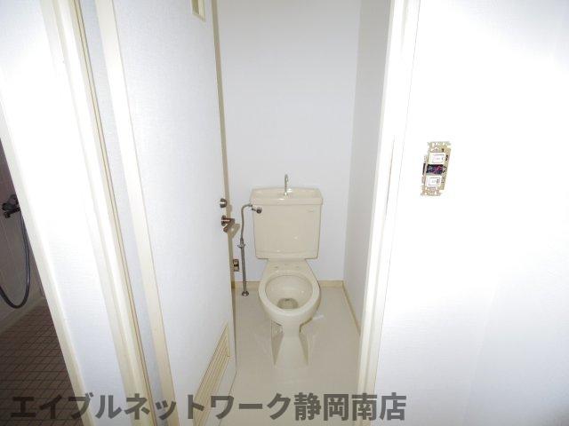 トイレ　イメージ