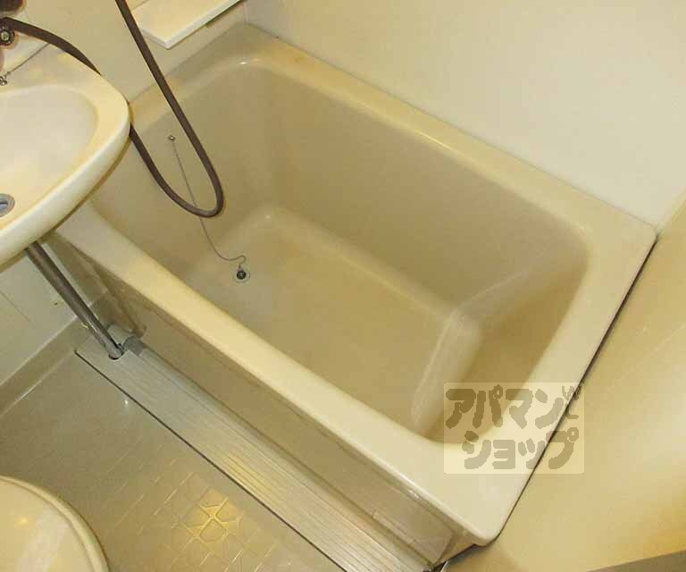 バス・シャワールーム　ユニットバス。