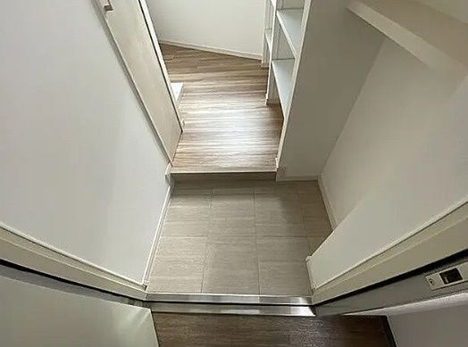 玄関　別タイプ部屋　参考写真です