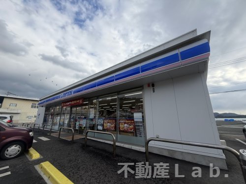 コンビニ　ローソン 宇城三角店（コンビニ）まで344m