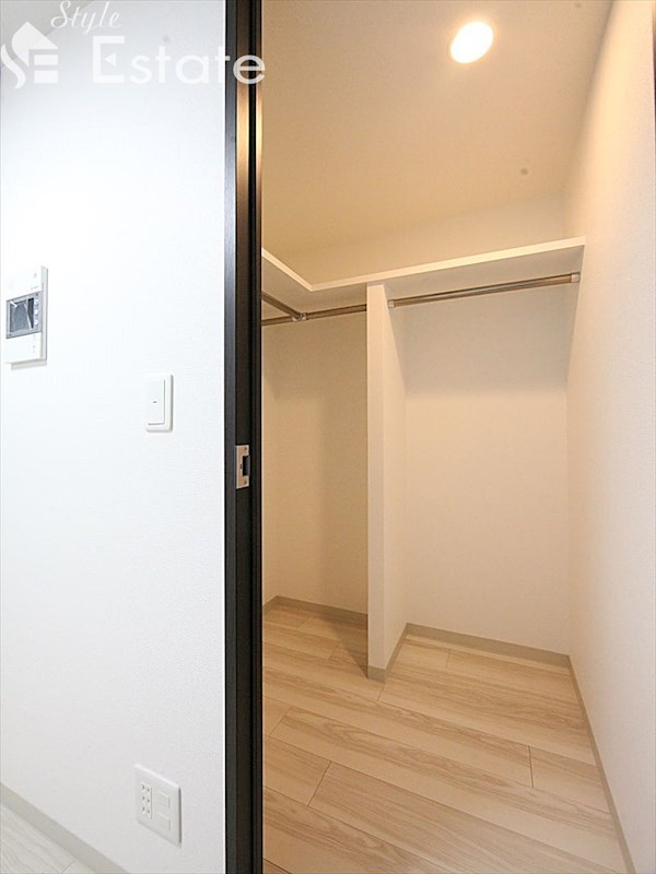 収納　クローゼット