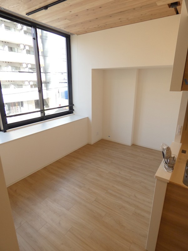 居室・リビング　※別室の写真です。ご参照ください。