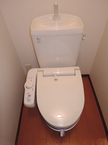 トイレ　室内写真は別部屋です