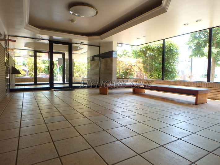 ロビー　ロビー