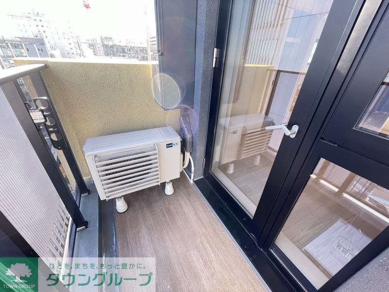 バルコニー　タウンハウジングレジデンス事業部　恵比寿店・赤坂店までお問…