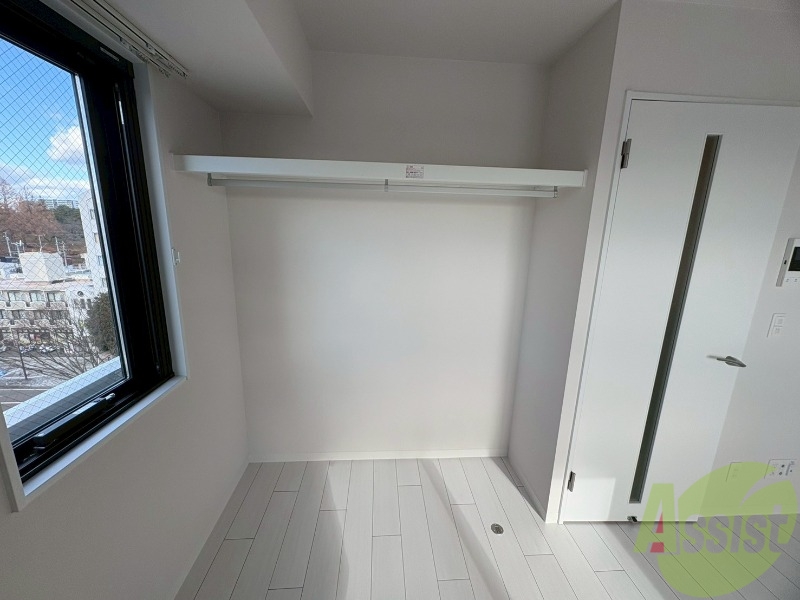 収納　収納スペースです。お洋服やお荷物はこちらにどうぞ。