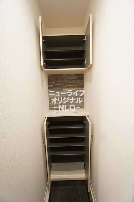 玄関　シューズボックスがあり玄関周りもスッキリします♪