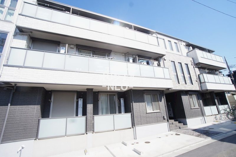 建物外観　積水ハウスの賃貸住宅シャーメゾンです♪