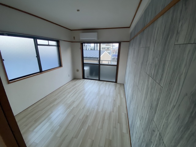 居室・リビング　別号室の写真です。