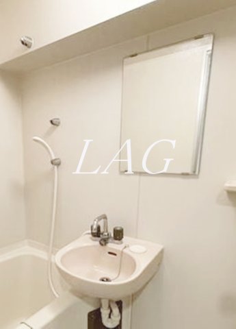 洗面設備　洗面台です。