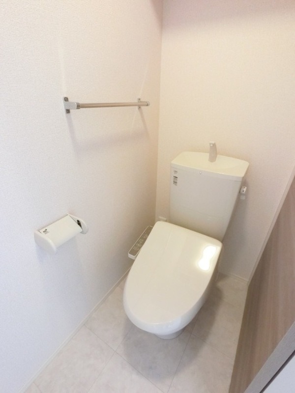 トイレ　図面と現状に相違がある場合には現状を優先